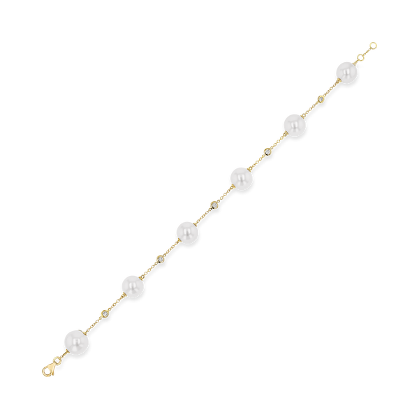 Akoya Pearl Bracelet with Brilliant Cut Diamonds in 18ct Yellow Gold