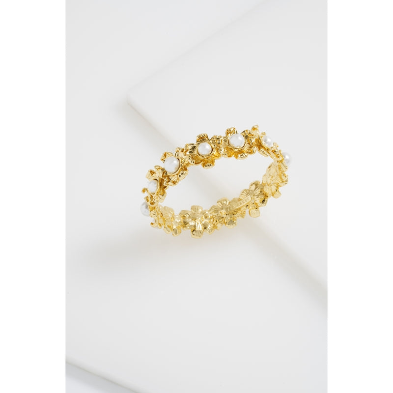 Darell Daisy Pearl Bangle Gold Tone