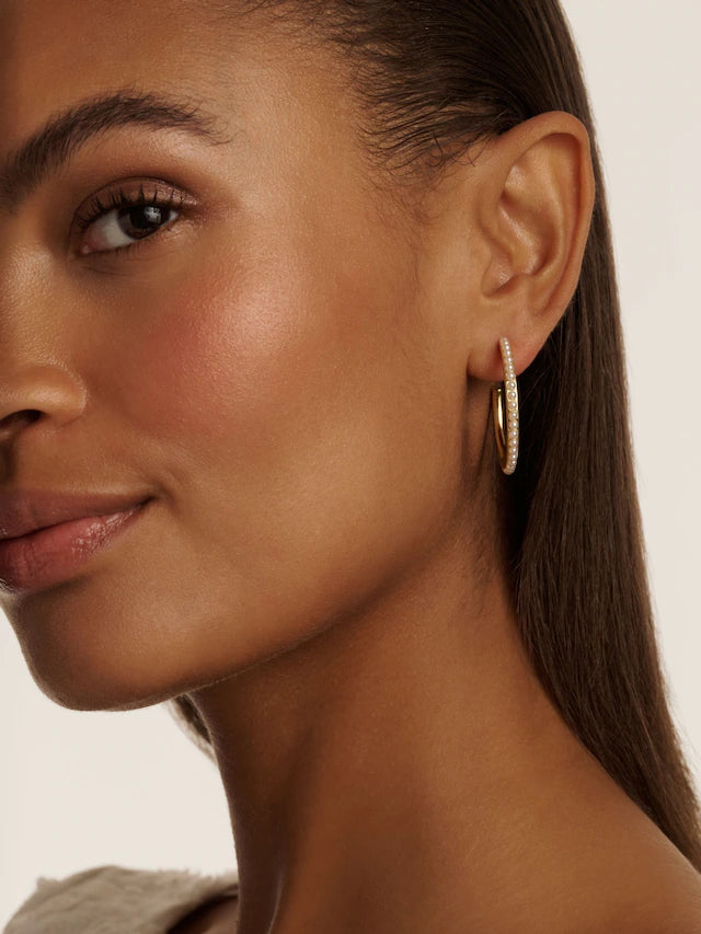 Peraa: Medium Pearl Hoop Earrings