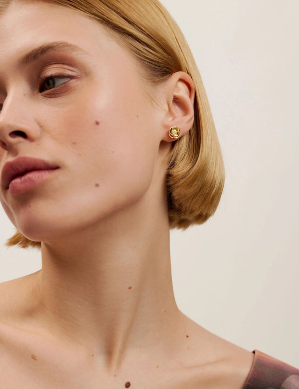 Flo Pearl Flower Stud Earrings